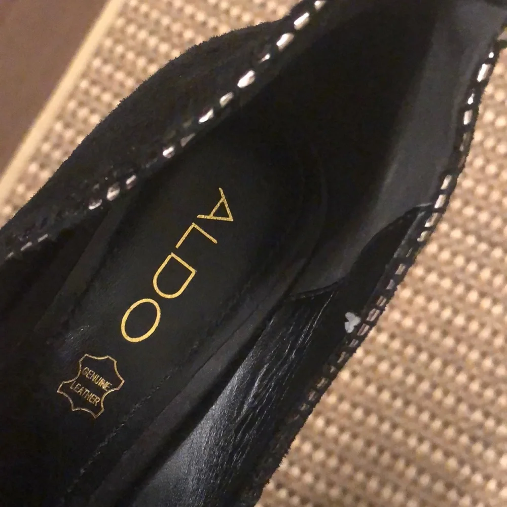 ALDO Gold and black suede high-heel shoes